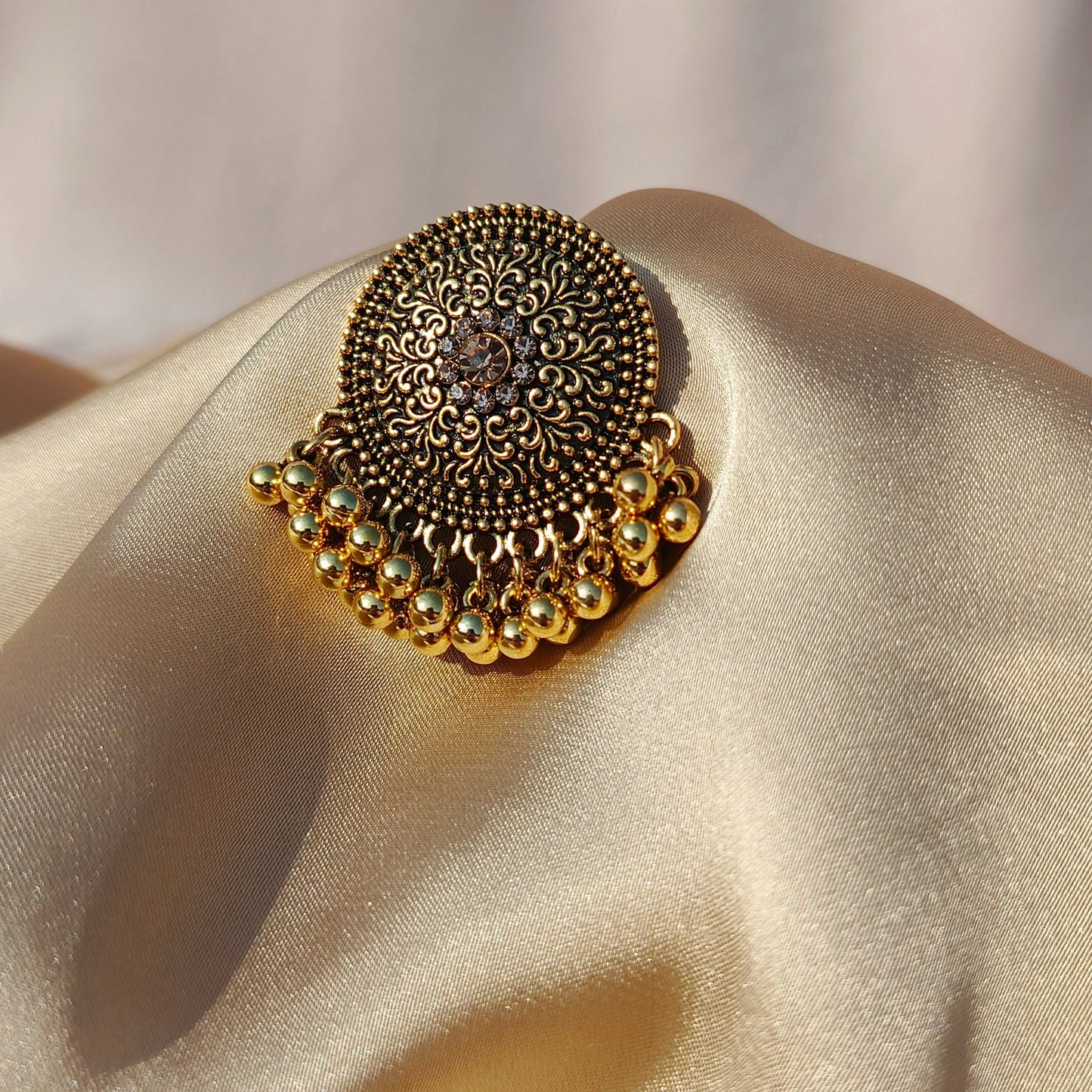 Antique Round Stud Earrings