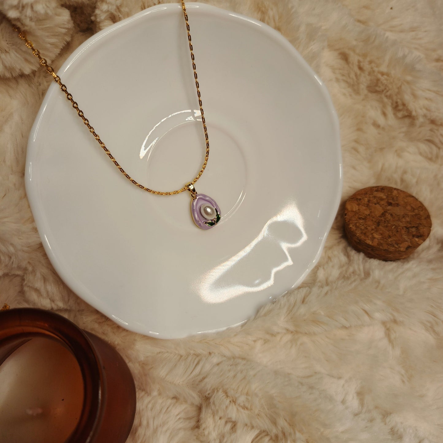 Gold Pearl Pendant Necklace for Women