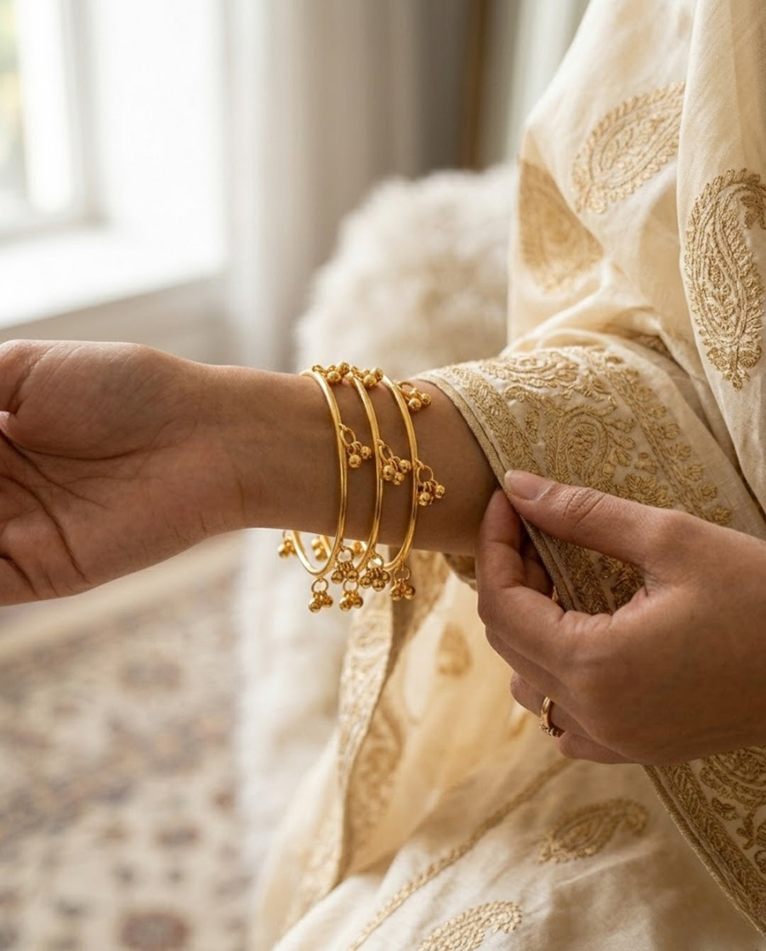 Golden Original Kashmiri Bangles for Women in Lahore – Buy Kashmiri Bangles Online Pakistan | Stylish Eid & Wedding Bangles