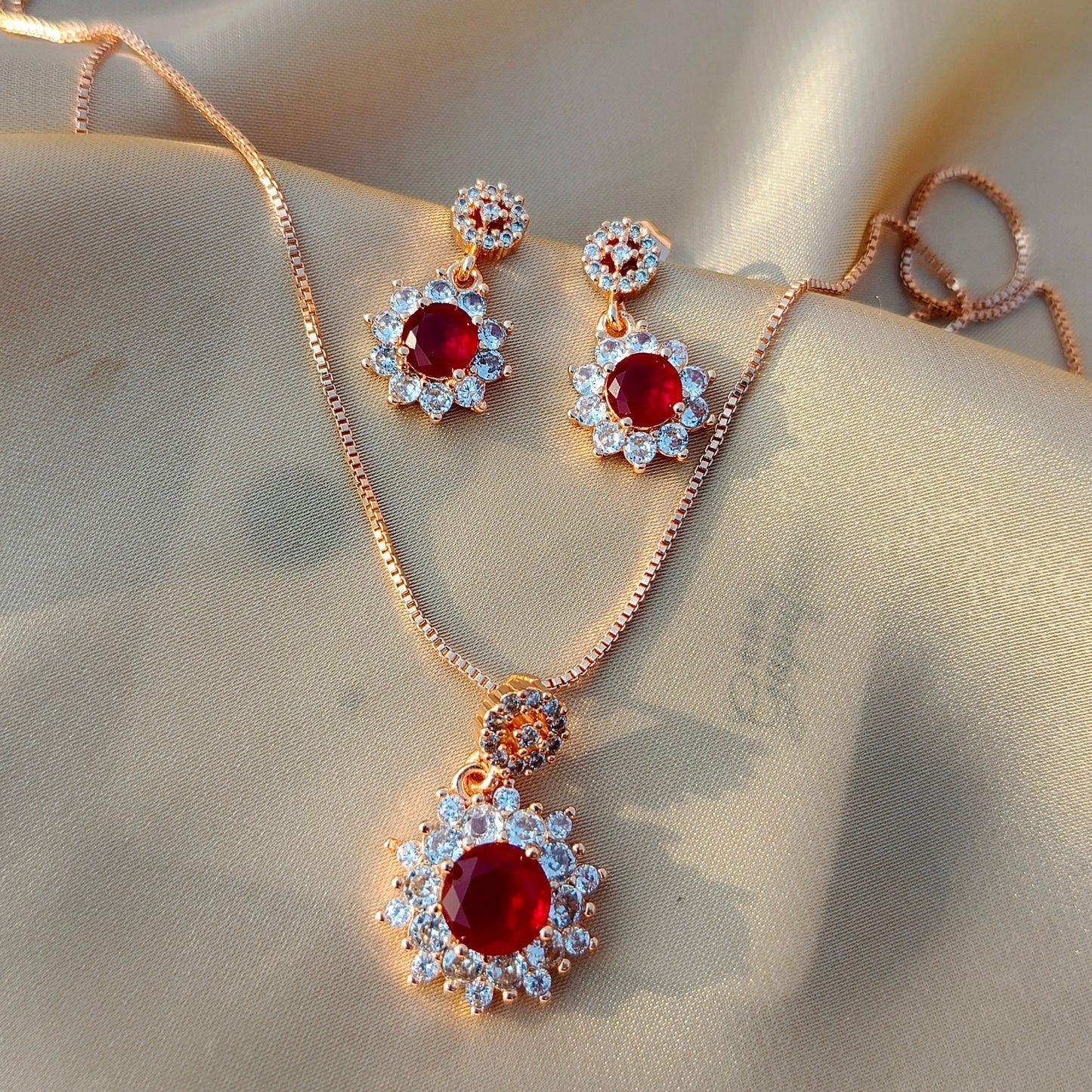 Floral Red Stone Pendant Set