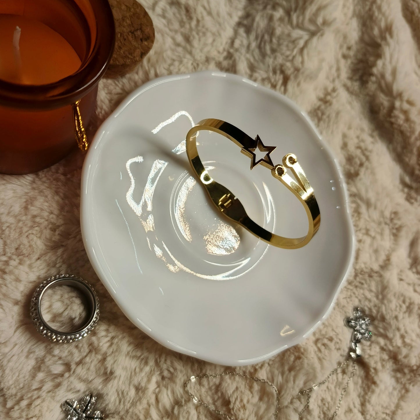 Adjustable Star Bracelet for Women | Minimal Statement Jewelry Online