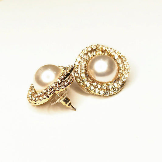 Elegant Pearl Stud Earrings with Crystal for women